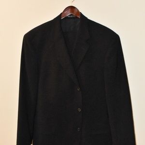 Hugo Boss Suit  3 button 46R Black